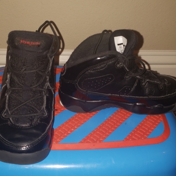 Retro Jordans - Picture 3 of 4